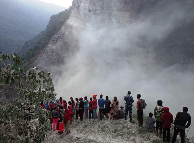 कालिगण्डकी थुनिएको ठाँउ सेनाको प्राविधिक र विज्ञ टोली